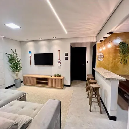 Lindo apartamento na Praia Grande-3